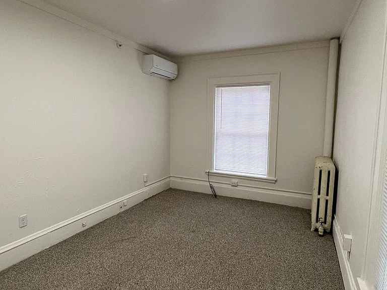 509 Wyckoff Rd #6 — Photo 5