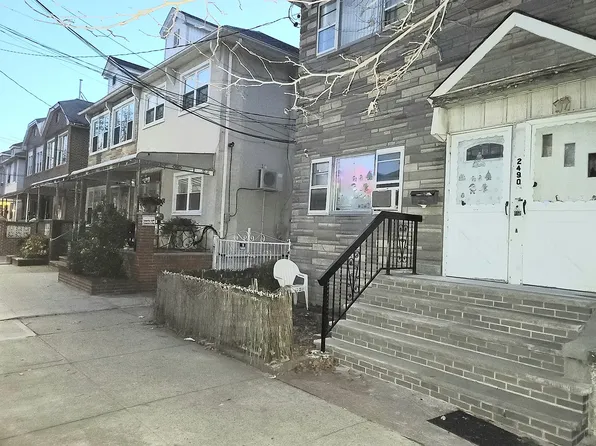 2490 E 21st St, Brooklyn, NY 11235