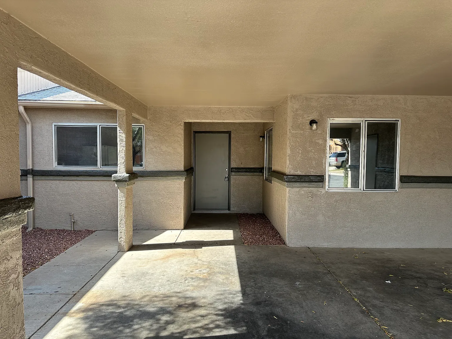 2 bed, 988 sqft, $1,450 — Photo 4