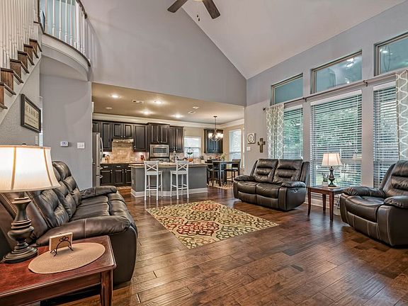 5th image of 17014 Salado Dr