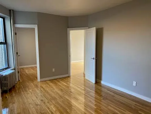 Rented by Premier One Realty LLC | media 16