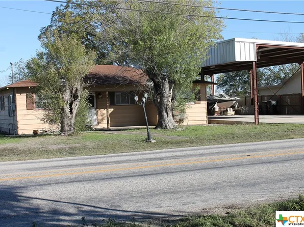 501 S Center St, Marion, TX 78124