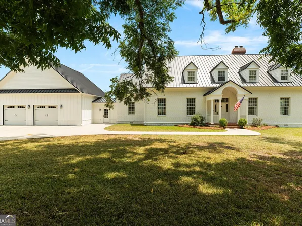 2224 Chainey Briar Rd, Metter, GA 30439