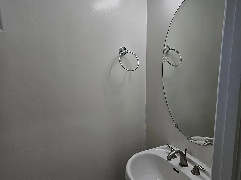 4113 N 22nd St #10A — Photo 23
