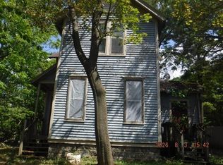 801 Oakland Dr, Kalamazoo, MI 49008