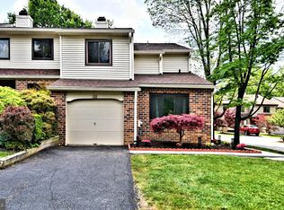 306 Hanover Ct, Chesterbrook, PA 19087