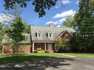 1604 Old Orchard Rd, Vincennes, IN 47591