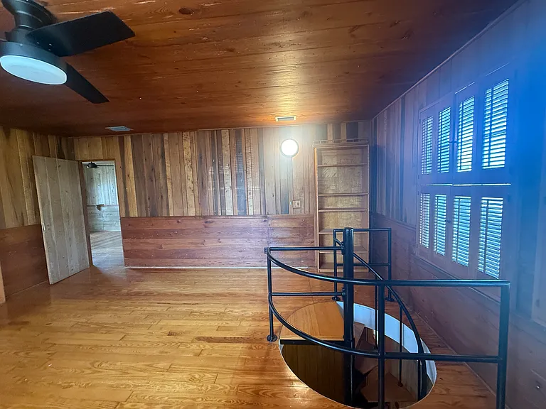 102 Twin Pl — Photo 4