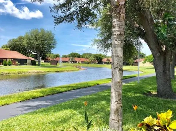 1019 Green Pine Blvd APT C, West Palm Beach, FL 33409