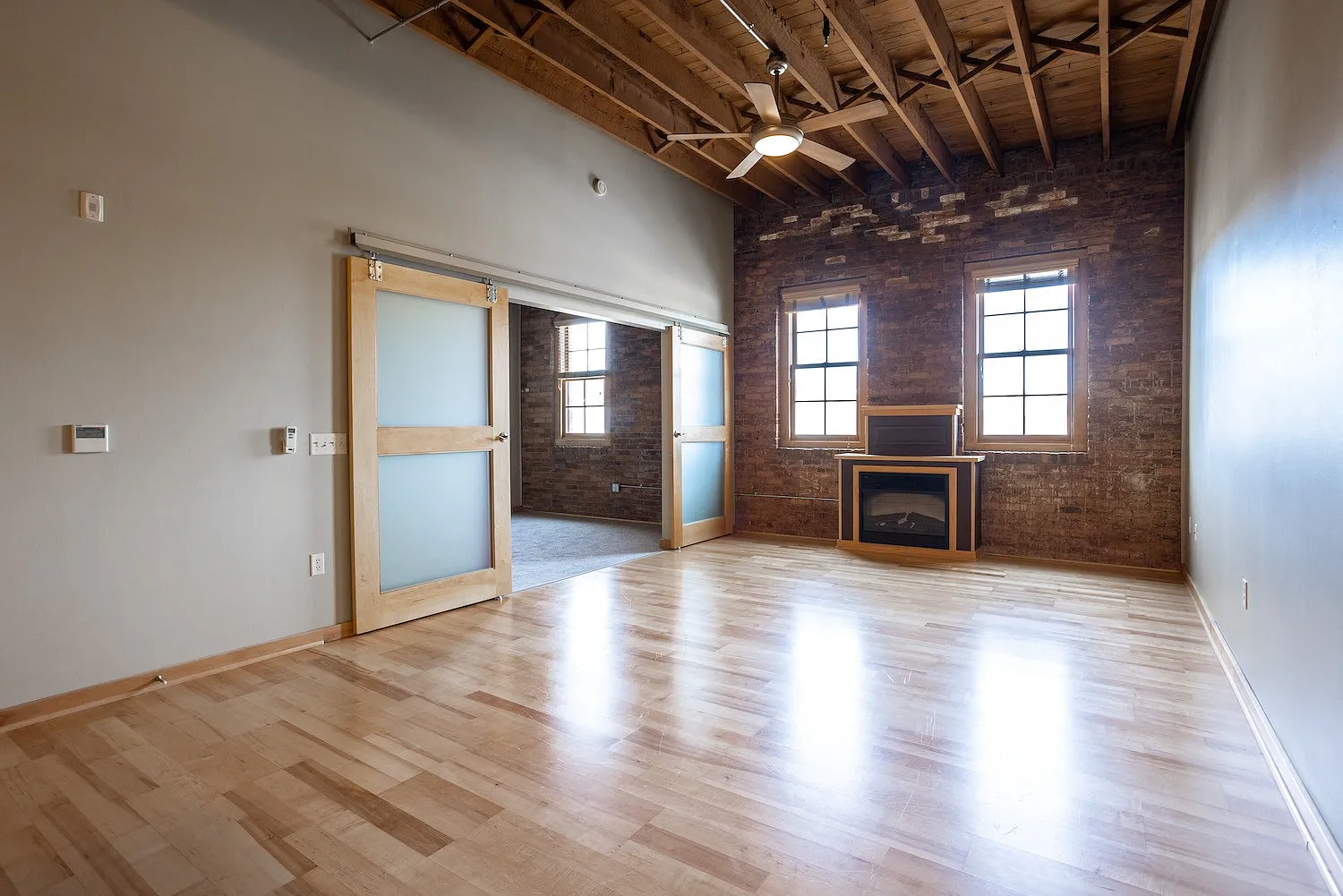 Larson Square Lofts — Photo 3