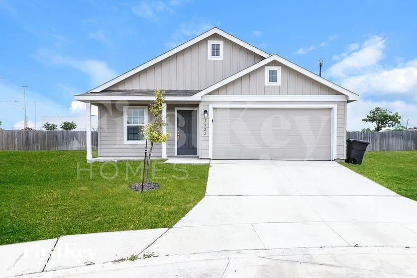 1922 Morse Way