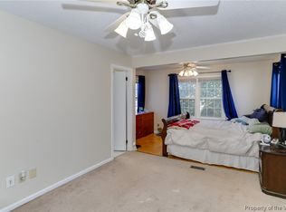 11 Fort Worth St, Hampton, VA 23669