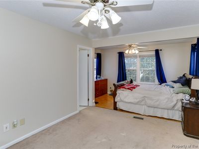 11 Fort Worth St, Hampton, VA, 23669