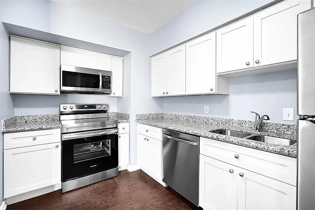 Cavalcade Heights 735 LLC — Photo 2