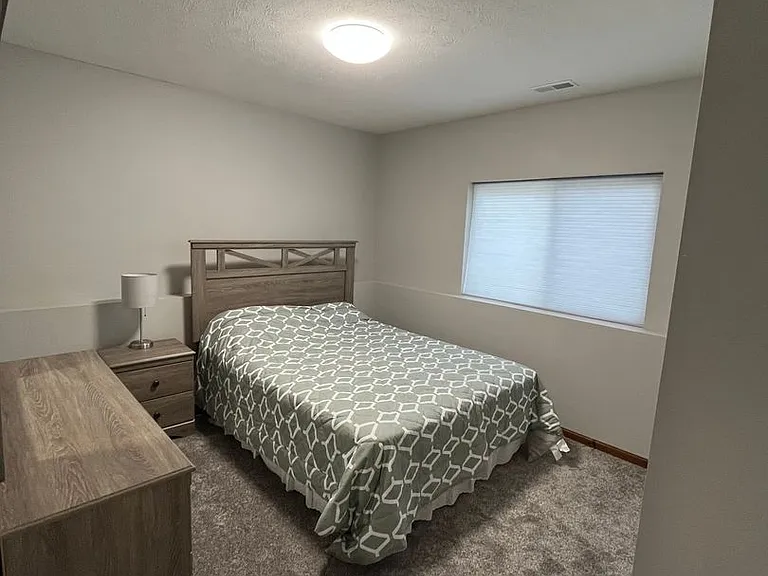 7825 Yankee Woods Dr — Photo 22