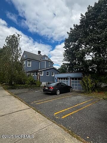 2nd image of 130 Union Avenue