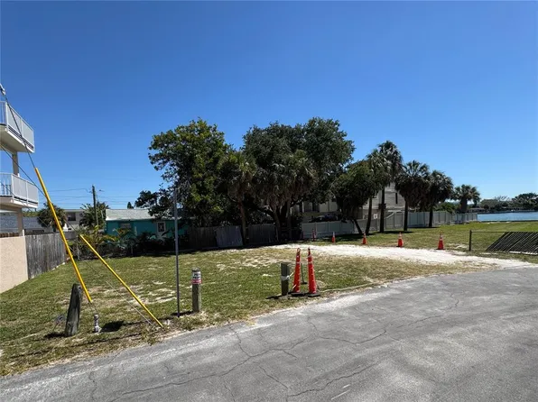 138 91st Ave Lot 1, Saint Petersburg, FL 33706