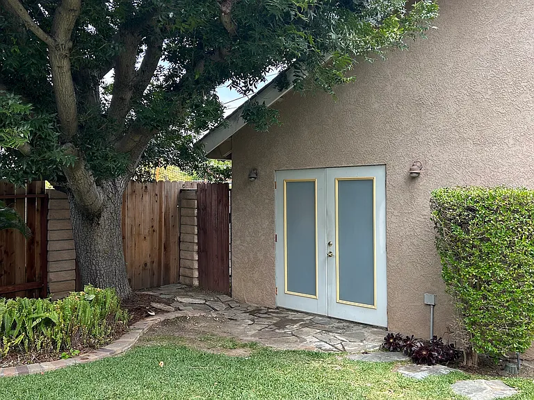 14592 Acacia Dr — Photo 6