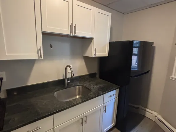 38 Estes St, Lynn, MA