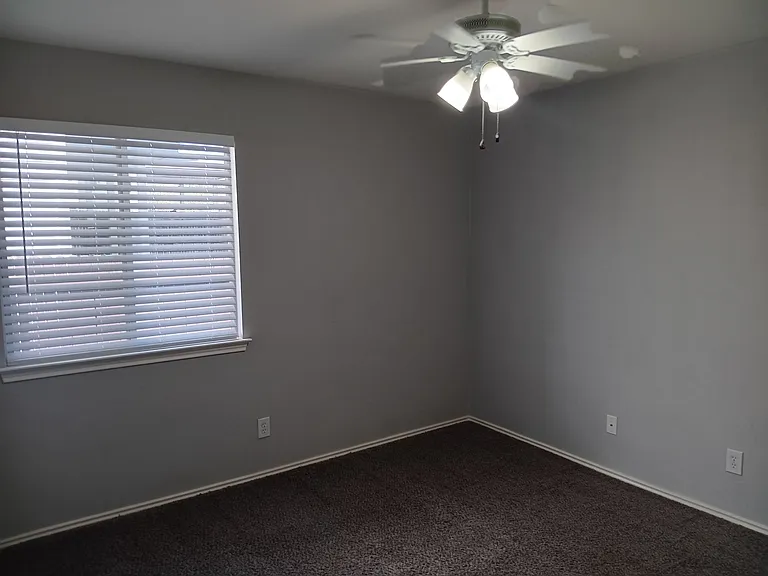 518 Lynx Mtn — Photo 18