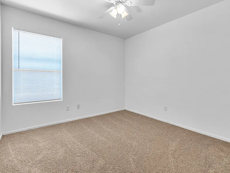 9648 Boylagh Ave — Photo 15