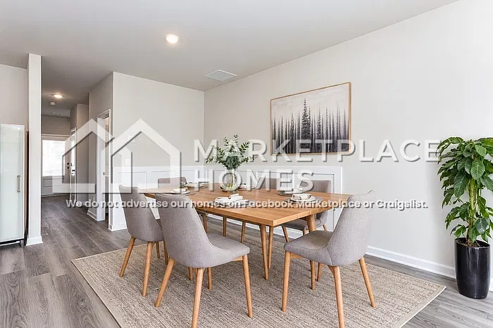 3 bed, 2.5 bath, 1740 sqft, $1,649 — Photo 2