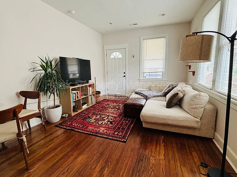 9 W Broad Rock Rd — Photo 8