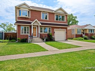 4549 Scott St, Schiller Park, IL