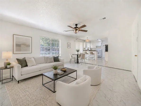 3515 Green Fields Dr, Sugar Land, TX 77479