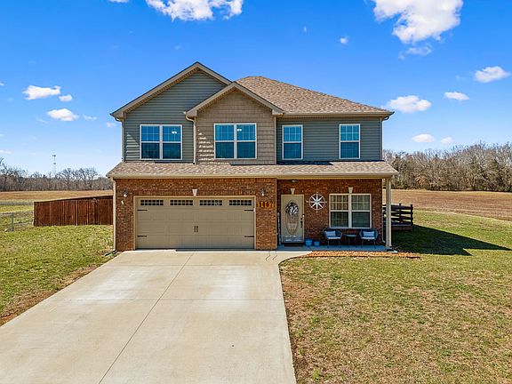3rd image of 1467 Wilderness Way