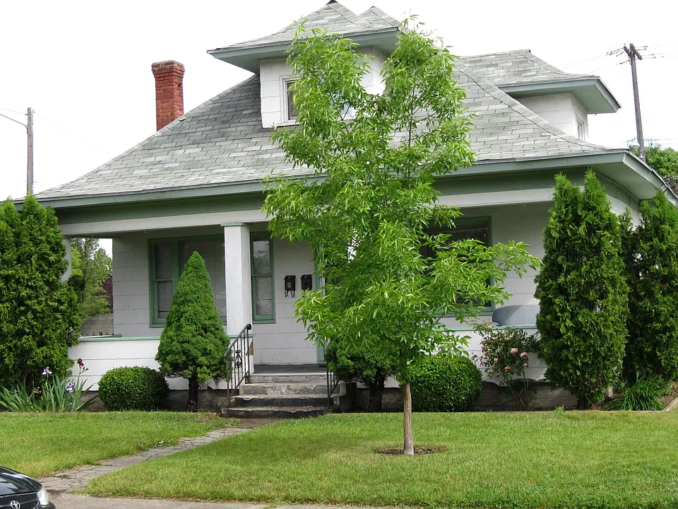 703 E Baldwin Ave #2