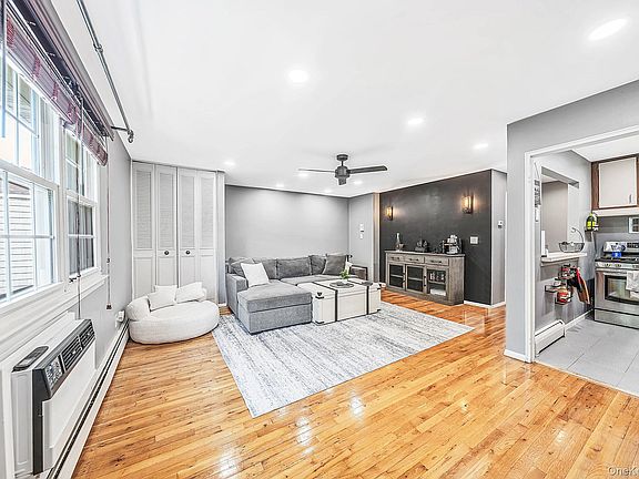 5th image of 4715 Wilshire Lane #K15