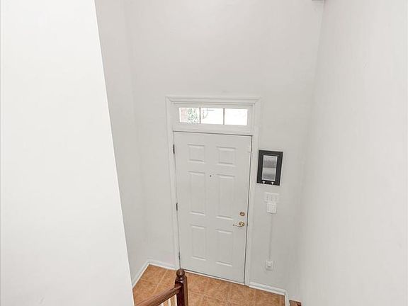4th image of 1789 Wheyfield Dr #20-B