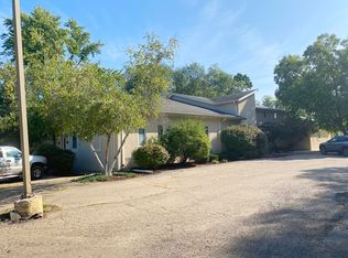 121 Theodore St APT 6, Washington, IL 61571