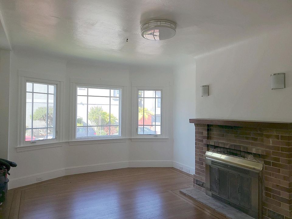 1st image of 295 Hearst Ave
