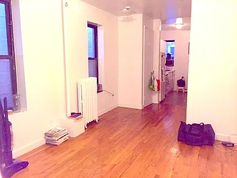 Rented by Manhattan Spaces