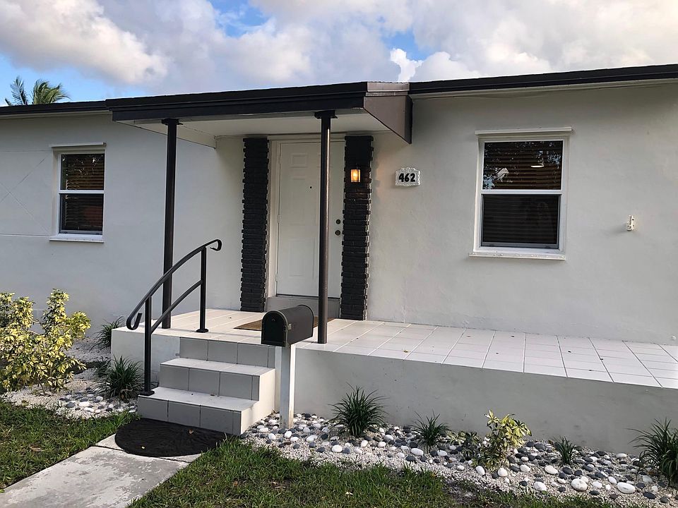 1st image of 462 Wren Ave
