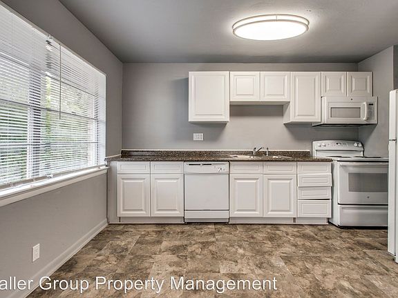 5th image of 3604 San Jacinto St APT 205