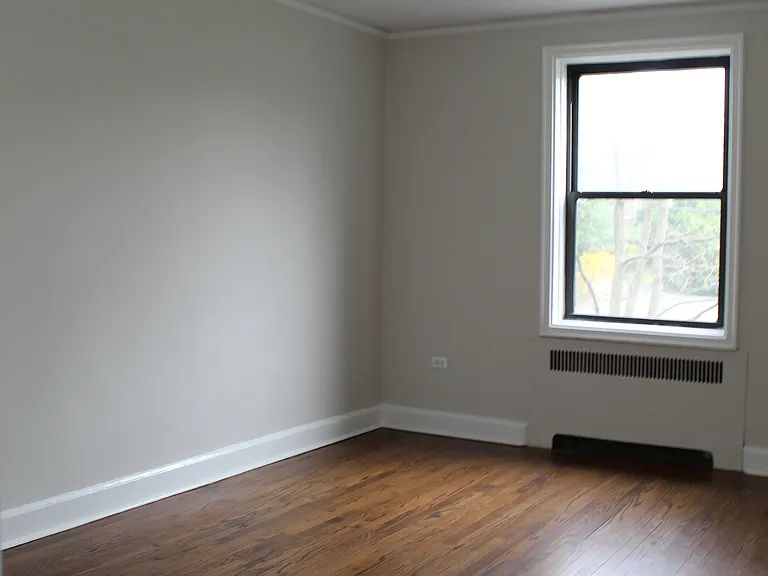 122B Larchmont Acre W #2B — Photo 12