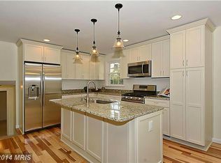 248 Chantrey Rd, Lutherville Timonium, MD 21093