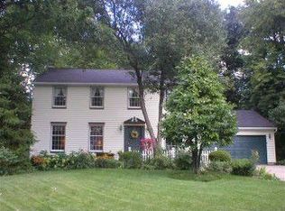 1593 Carriage Hill Dr, Hudson, OH 44236