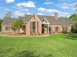 13652 Suzanne Pl, College Station, TX 77845