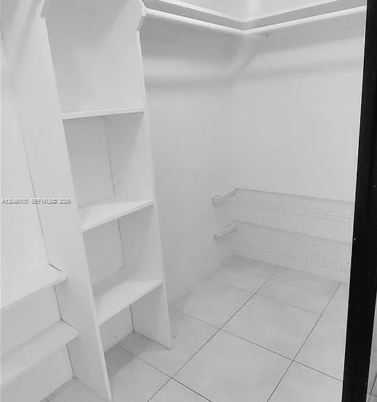 200 NE 12th Ave #3E — Photo 13