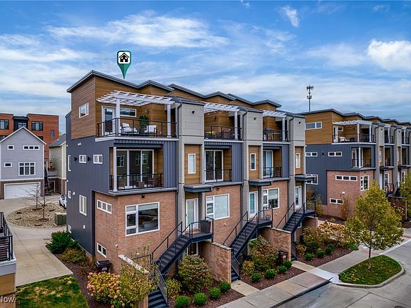 3rd image of 5851 Father Caruso Dr