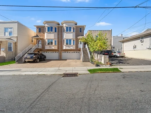 233 5TH Street #B, Fairview Boro, NJ 07022