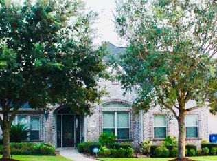 1013 Southern Oaks Dr, Angleton, TX 77515