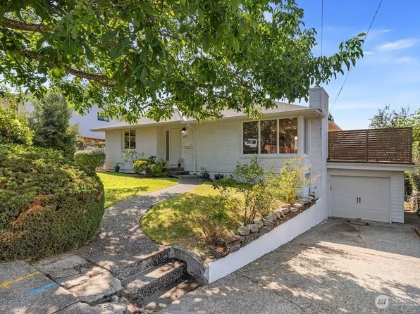 4831 S Holly Street, Seattle, WA 98118