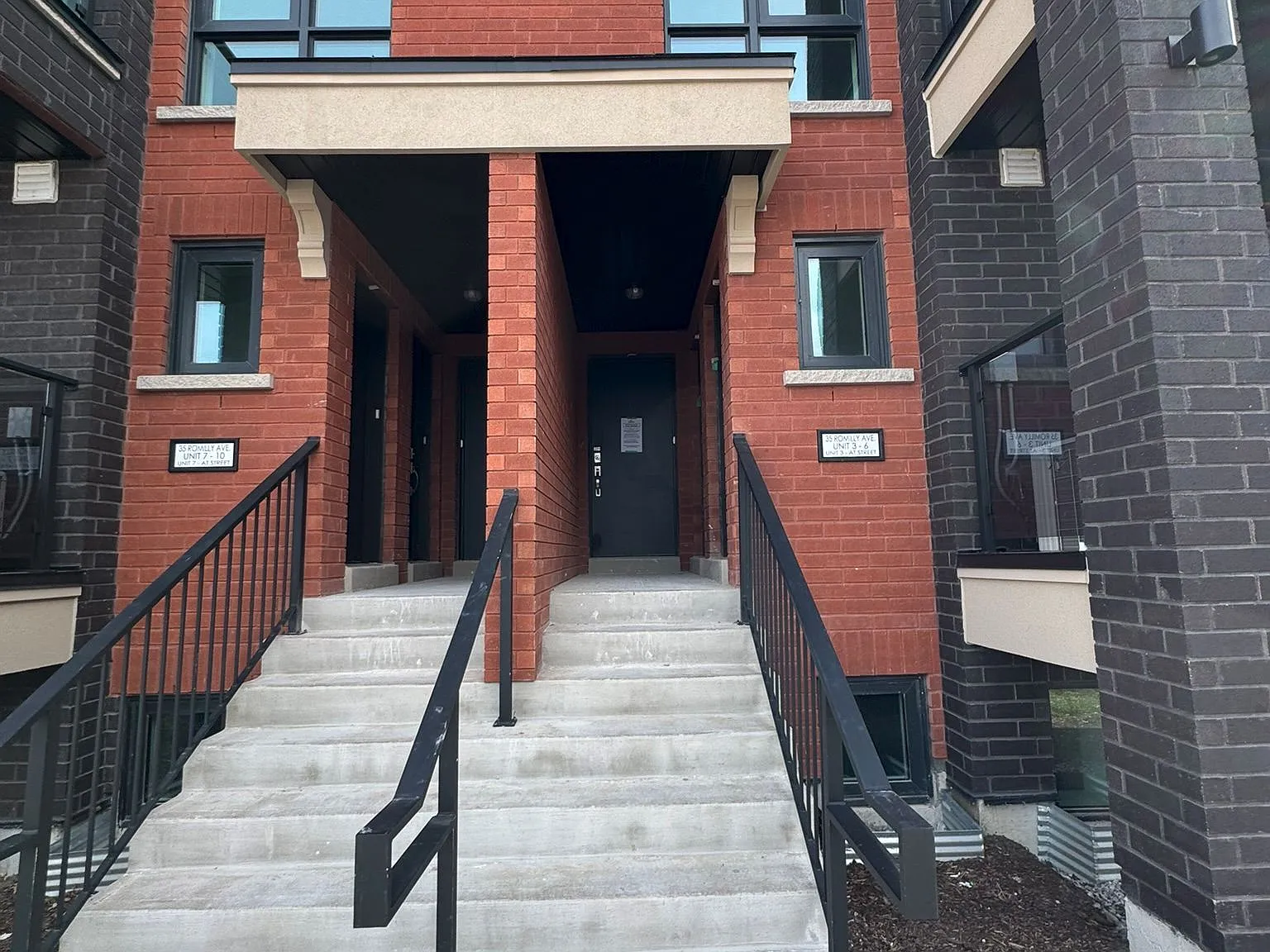 2 bed, $2,500 — Photo 1