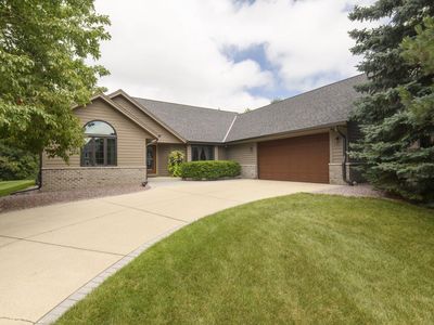 S22W36236 Countryside LANE, Dousman, WI, 53118