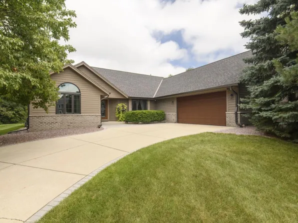 S22W36236 Countryside LANE, Dousman, WI 53118